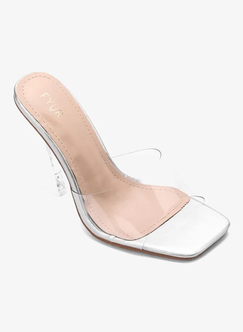 فايور صنادل نسائية بكعب عريض وحزام شفاف