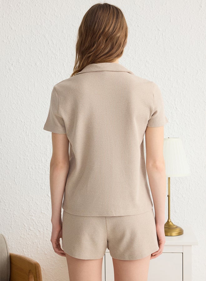 trendyol Beige Ribbon/Bow Detail Waffle Fabric Knitted Pajama Set with Shorts  - Image 5