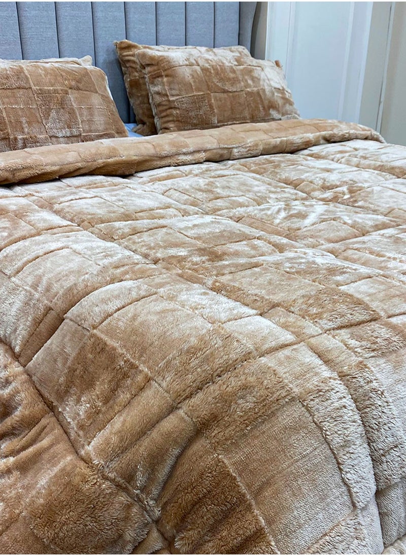 Family Bed Quilt Set Chess Spanish Fur 3 pieces size 220 × 240 cm model 2410 from Family Bed  - Image 5
