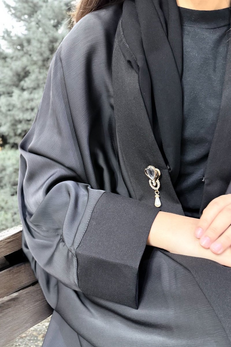 بهنس عبايات للمدرسة وعبايات سن محير | عباية سن محير وعباية السن المحير | عبايات ملونة للعمر المحير وعبيات للعمر المحير | عباية للعمر المحير وعبايات صغار | عبايات صغيرة للبنات تناسب كل ستايل | عباية للقصيرات وعباية للقصيرة | عباية للمدرسة وعبايات للمتوسط | عباية للثنوية وعباية للجامعة | عبايات كشخة فخمة انيقة ناعمة | عباية الهبة ترند بشت خليجية اسود | عبايات للبنات المراهقات وللمراهقات تناسب المدرسة المتوسط - Image 4