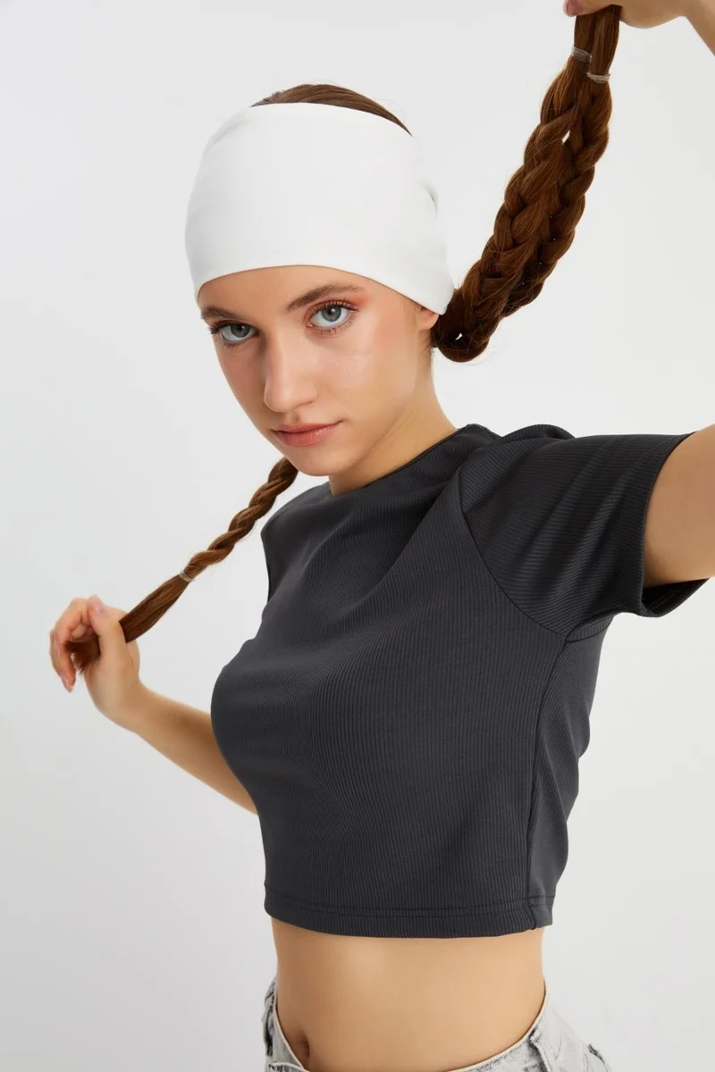 بوتيكجيز White Women's Double Sided Use Alternative, Combed Cotton, Non-Slip, Lightweight, Sports Hair Band Bandana