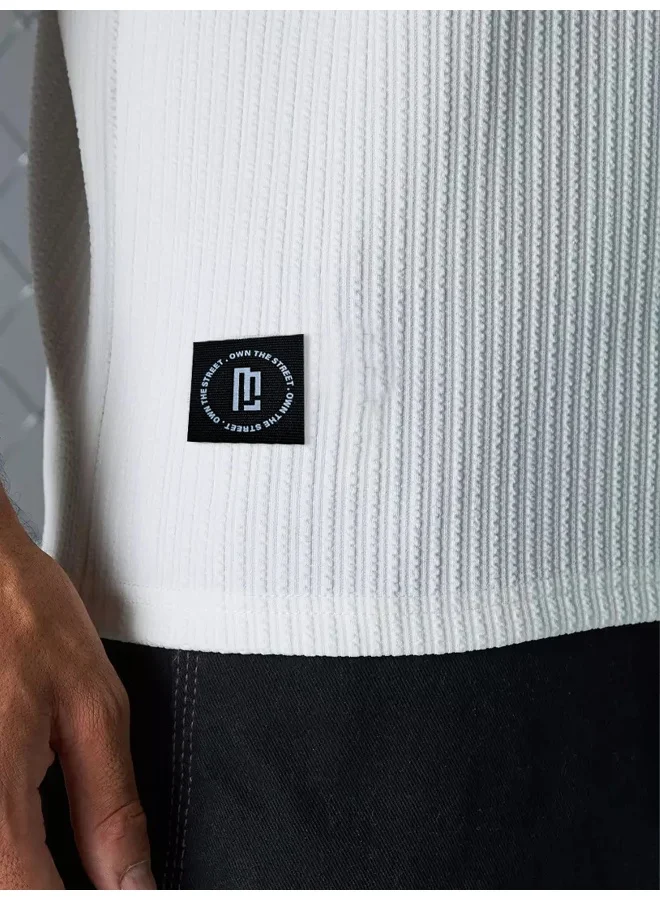 Maniac Mens Solid Round Neck 3/4th Sleeve White Seersucker CottonBlend Oversized T-Shirt