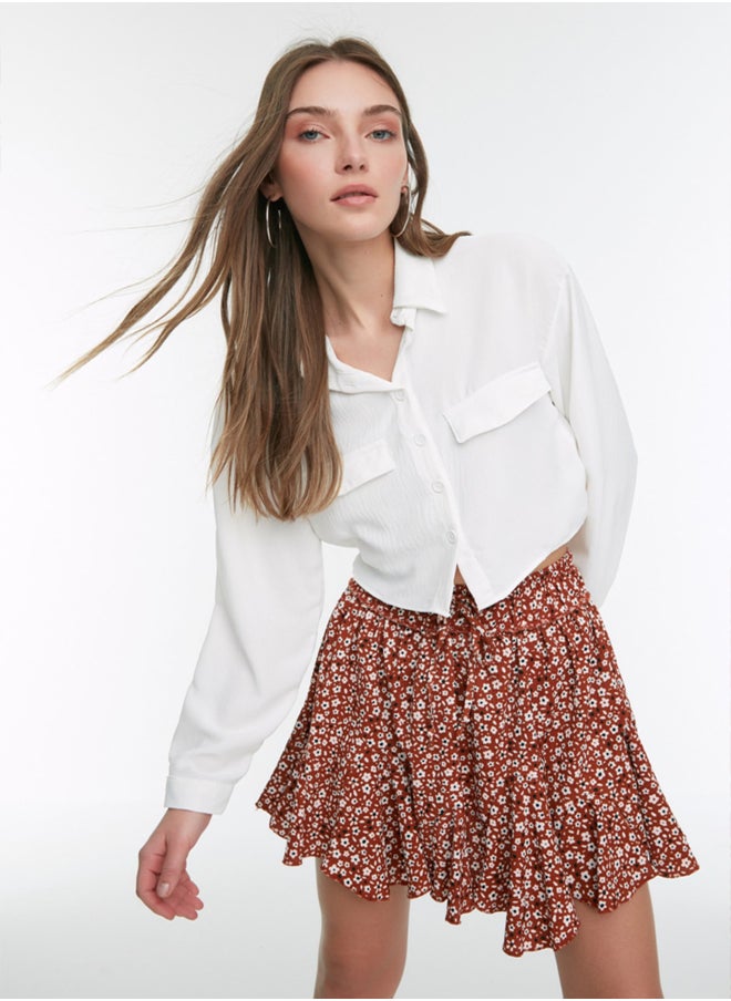 trendyol - Ecru Pocket Detailed Crop Aerobin Regular Normal Fit Woven Shirt TWOSS22GO0715 - Image 1