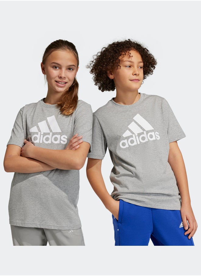 Adidas - تي شيرت قطني بشعار كبير من Essentials - Image 1