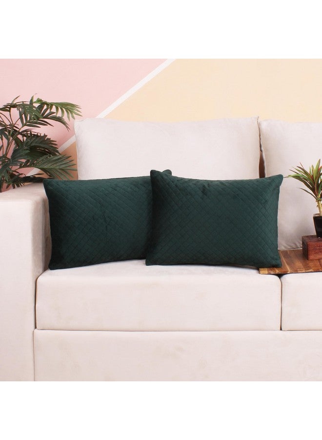 STITCHNEST مجموعة STITCHNEST من 2 غطاء وسادة | مخمل مبطن | أخضر | مظهر ناعم وعالي الجودة | 12x18 بوصة | مناسب للكنبة وديكور غرفة المعيشة - Image 1