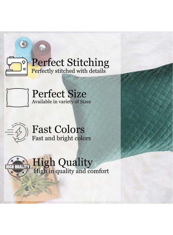 STITCHNEST مجموعة STITCHNEST من 2 غطاء وسادة | مخمل مبطن | أخضر | مظهر ناعم وعالي الجودة | 12x18 بوصة | مناسب للكنبة وديكور غرفة المعيشة - Image 2