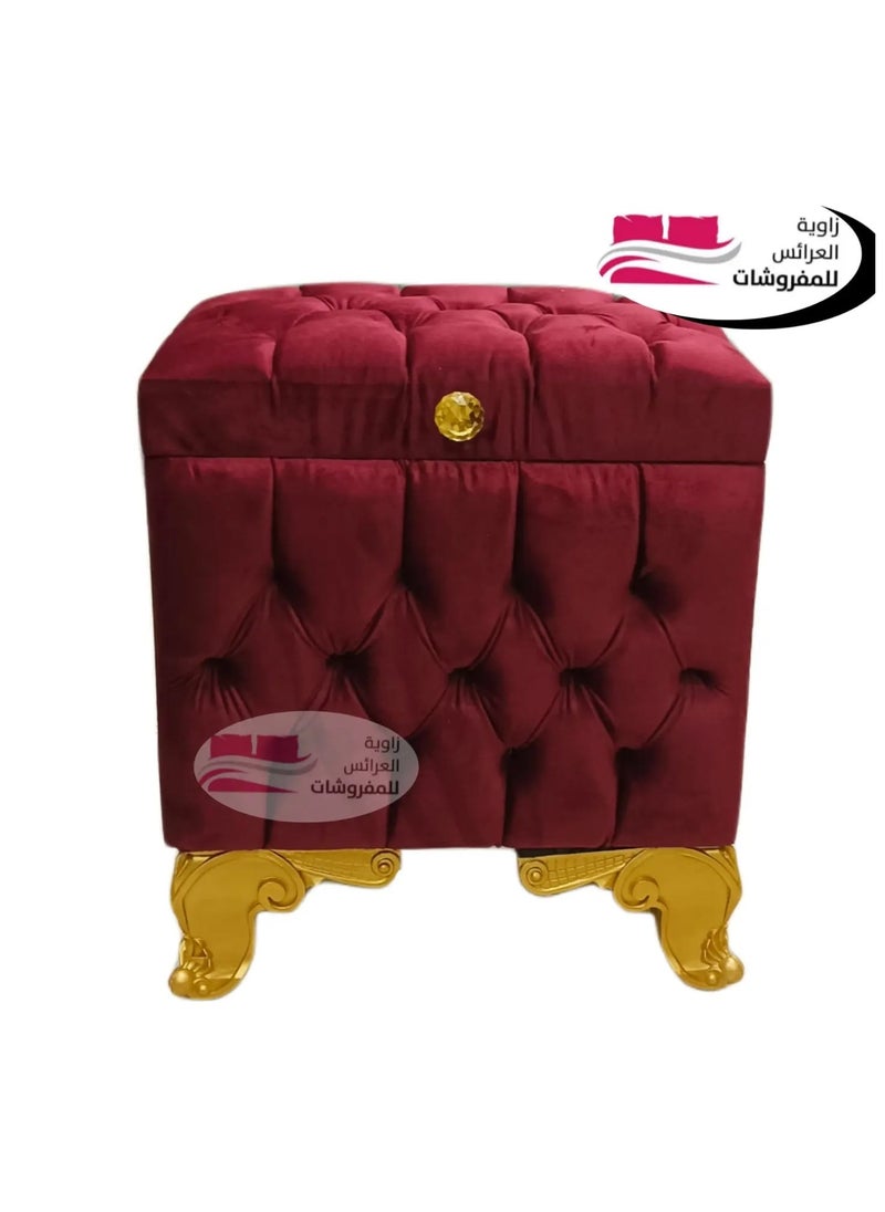 Generic Carpet box for storing carpets and prayer sheets. Available in different sizes. Medium size. 