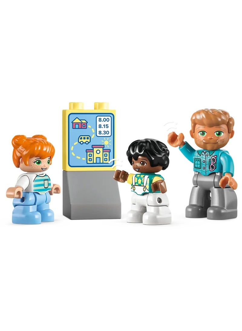 LEGO LEGO - The Bus Ride 16 Pieces - 10988  - Image 4