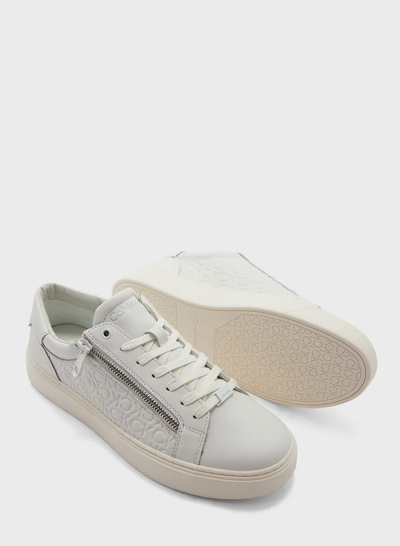 CALVIN KLEIN Low Top Lace Up Sneakers