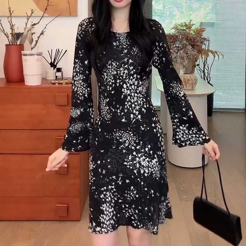 Women's 2026 Summer Black Floral Long Sleeve Round Neck Midi Dress - Image 1