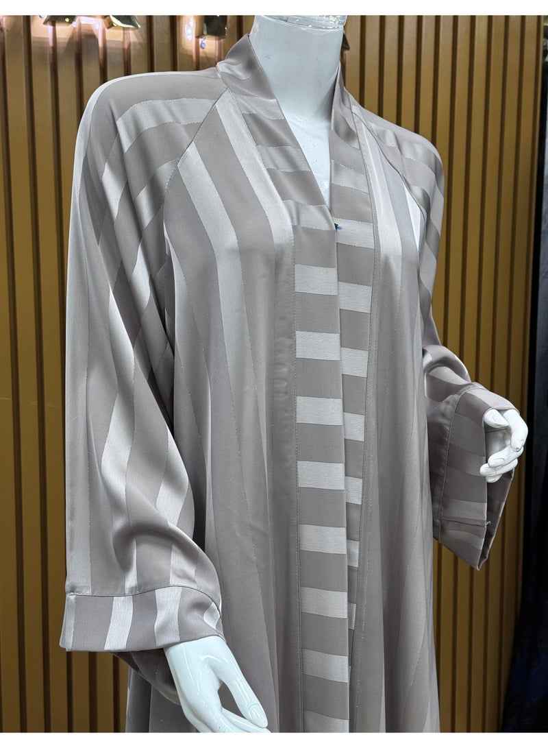 Elegant and  Striped silver golden  Abaya with a Perfect  Finishing, For your Everyday Casual Wear and Modest Fashion Style. - Image 4