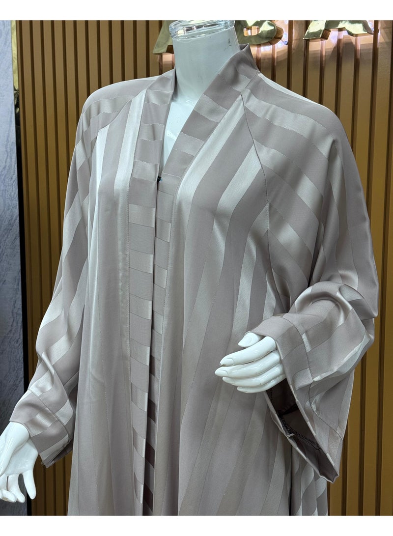 Elegant and  Striped silver golden  Abaya with a Perfect  Finishing, For your Everyday Casual Wear and Modest Fashion Style. - Image 3