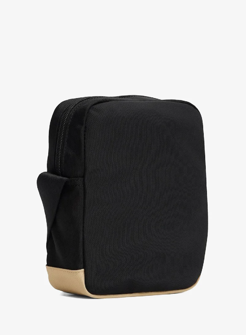 TOMMY JEANS black Essential Daily Reporter Bag for Men | Best Price UAE