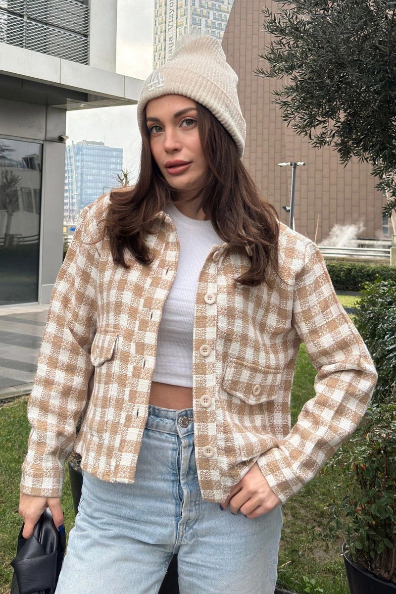 Weshaya جاكيت نسائي من المنك - Image 1