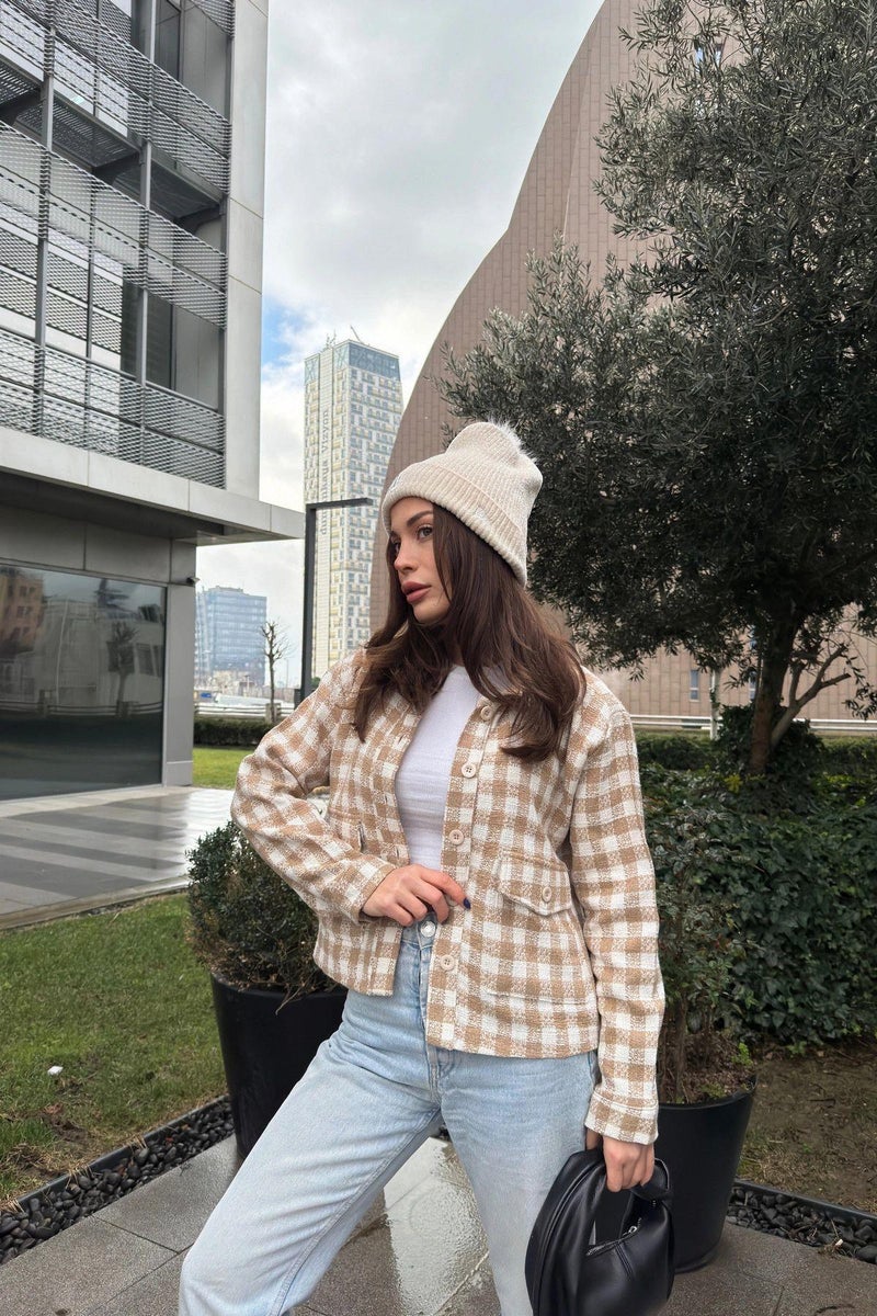 Weshaya جاكيت نسائي من المنك - Image 3
