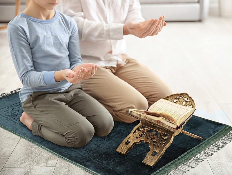 MARK STORE Black Prayer Mat Embossed Anti-Slip Velvet Top Prayer Rug for Umrah Hajj Ramadan 80 x 120 cm, Best Gift For Ramadan (Black Premium) - Image 2