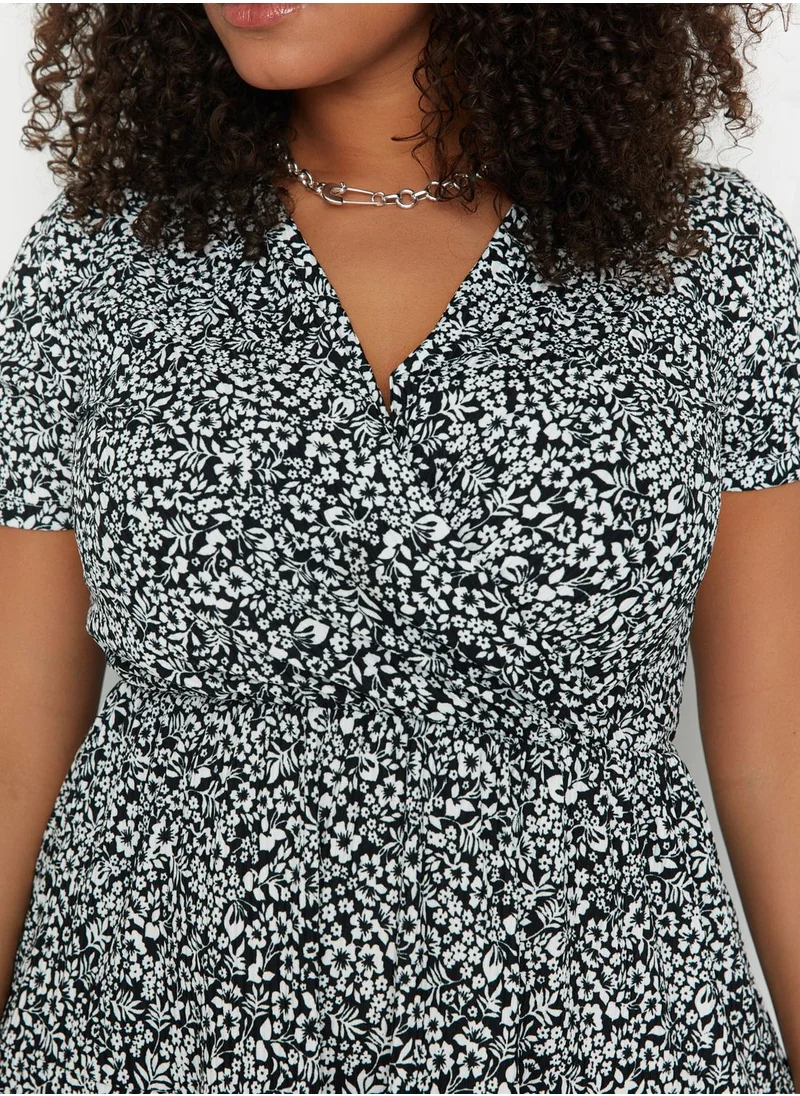 Trendyol Curve Surplice Floral Print Dress