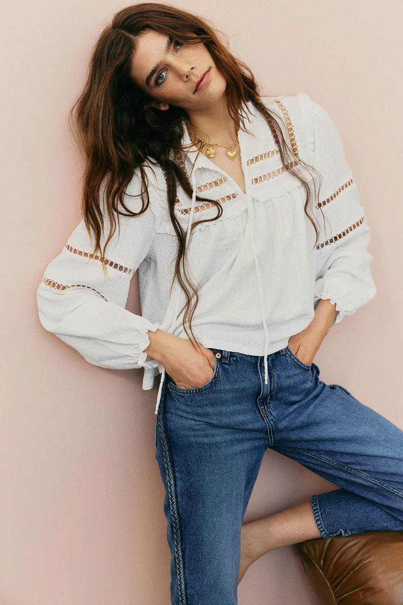 H&M Oversized frill-trimmed blouse