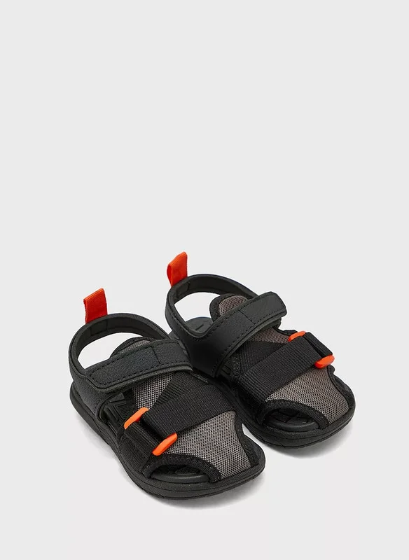 MOLEKINHO MOLEKINHO Sandals/Chappals For Infant Boys, Black