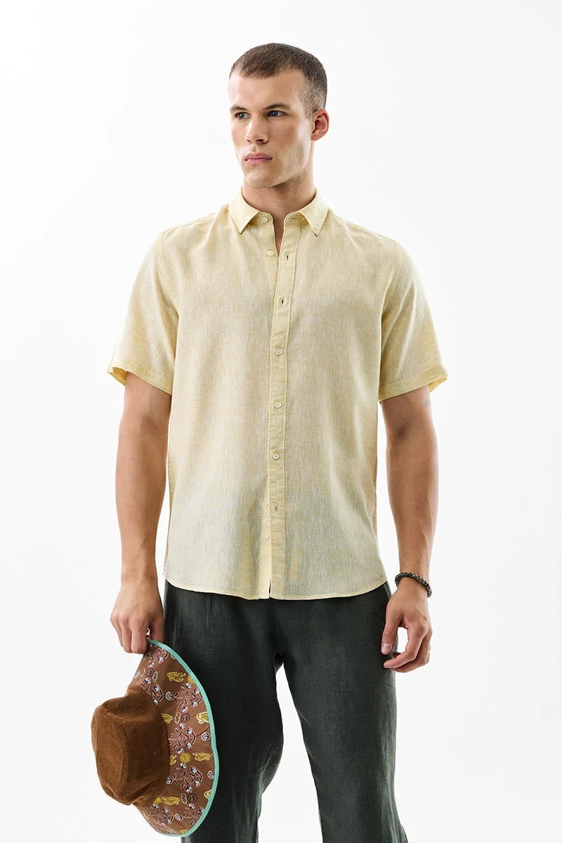 سنيتش Yellow Solid Half Sleeve Slim Fit Shirt