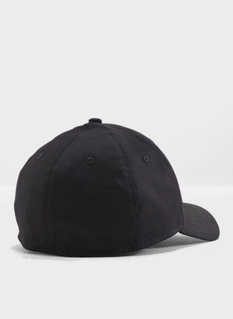 NEW ERA 39Thirty League Essential Los Angeles Dodgers Cap  - Image 2