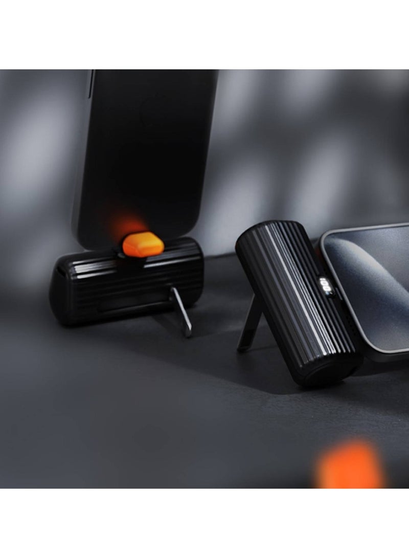 Green Lion Pocket Mini Power Bank With Lightning Connector, 5000mAh, Foldable Stand, Digital Display, For iPhone 14/13/12/11/X/XR/8/7/6/SE/ Airpods/ iPad - Black - Image 3