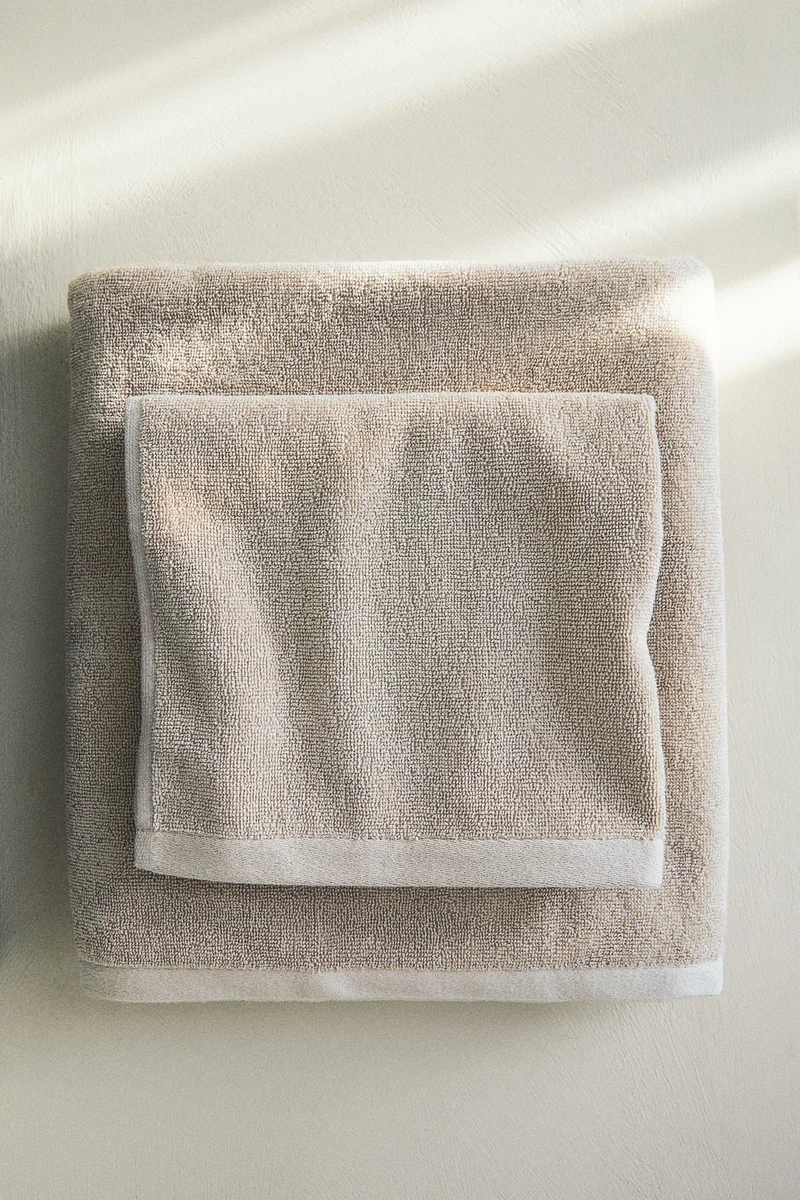 H&M Terry hand towel