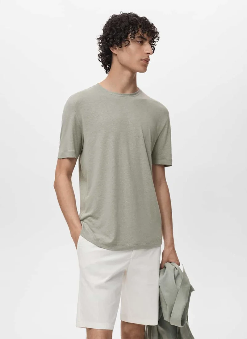 مانجو مان Slim-Fit T-Shirt