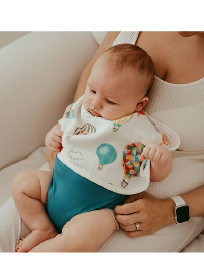 أنفي بيبي Set of 3 Organic Bamboo Burp and Bib Cloth Balloons  - Image 4