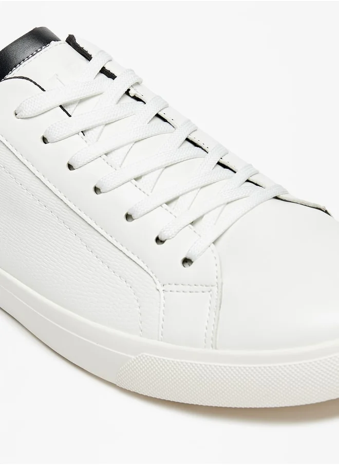 ال بي ال من شو اكسبرس Men Solid Low Ankle Sneakers with Lace-Up Closure