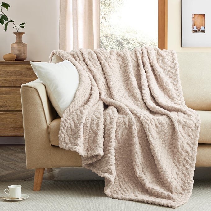 SHERPA THROW BLANKETCABLE PATTERN DECORATIVE SOFT COZY BLANKET FOR COUCH SOFALIGHT WEIGHT FLEECE WARM THROW BLANKET FOR BEDBEIGE152 X 203 CM