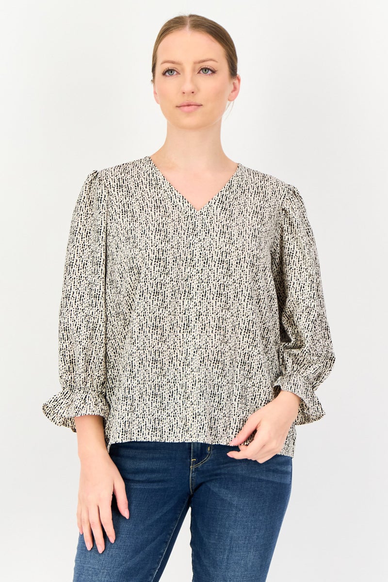 VERO MODA Iscenery By Vero Moda Women V-Neck Long Sleeve Animal Print Blouse, Multicolor - Image 1