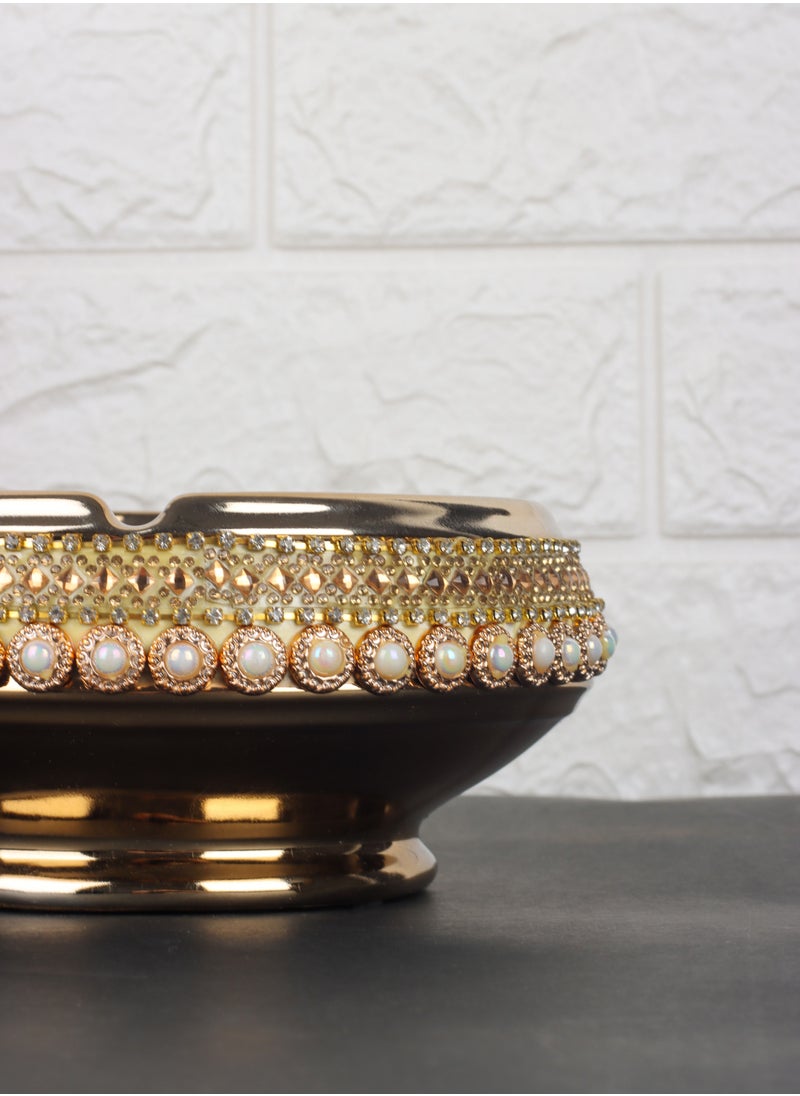 Elegant Home - Circular ashtray with an innovative and elegant design - Image 1