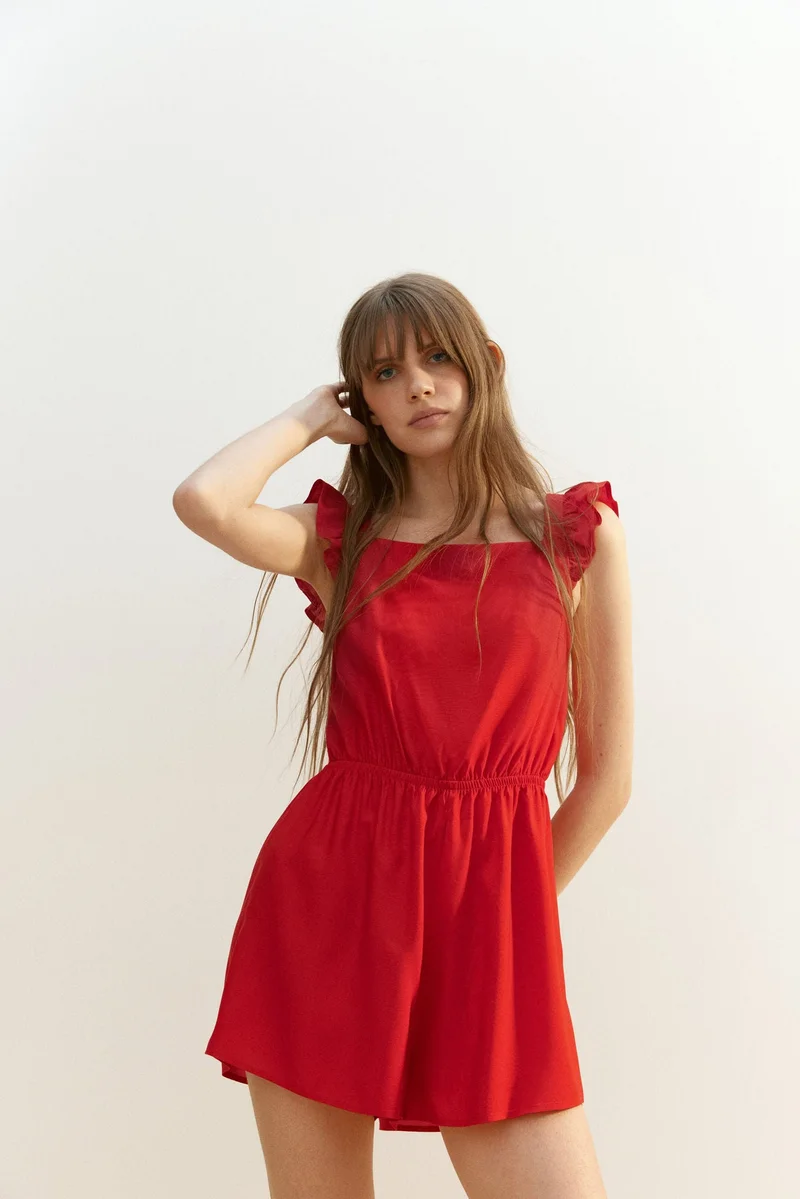 اتش اند ام بلاي سوت بربطة على الظهر