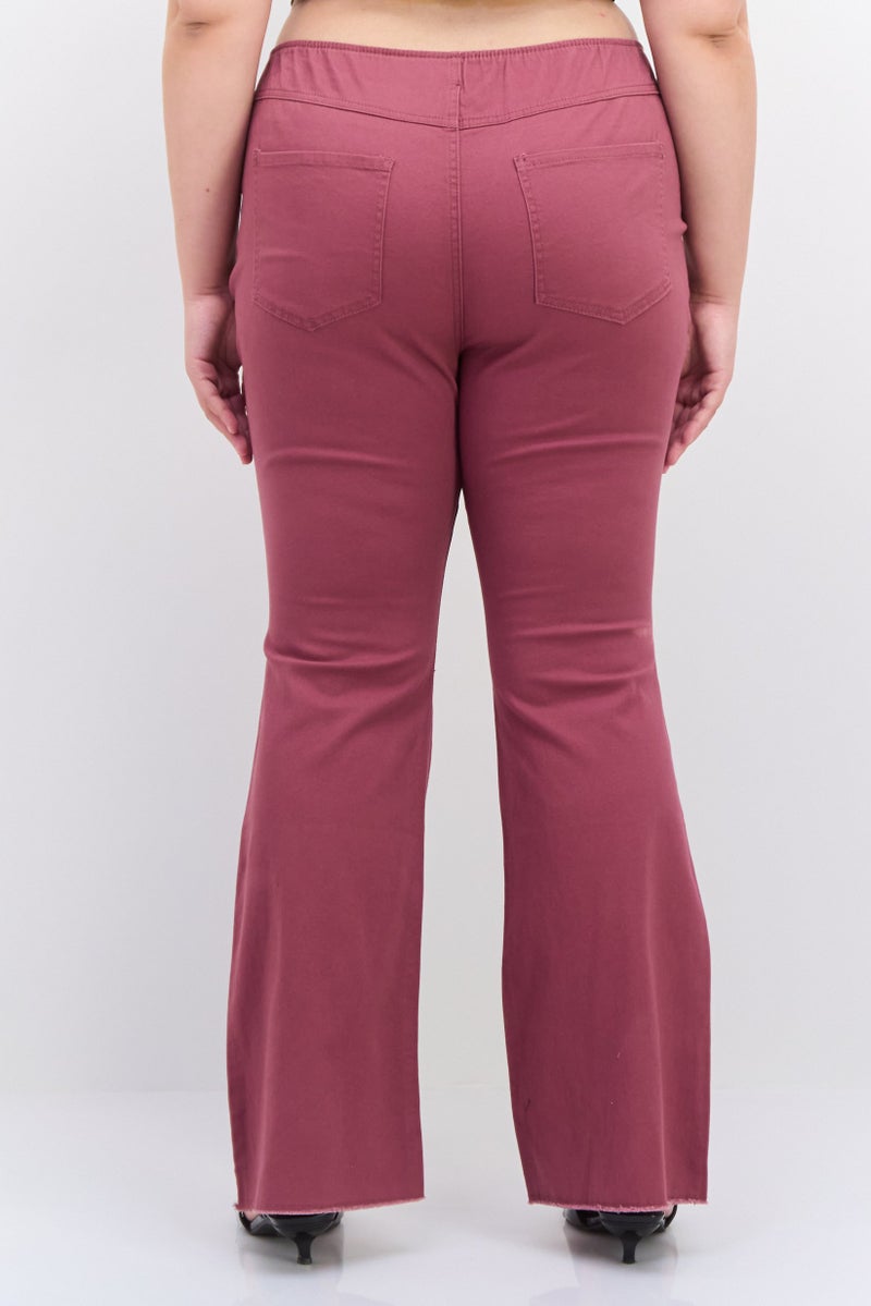 Tinseltown بنطلون نسائي زائد الحجم عالي الخصر مزخرف، موف - Image 3