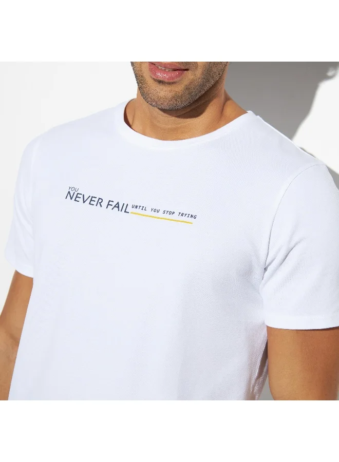 Iconic Iconic Typographic Print T-shirt with Crew Neck and Short Sleeves