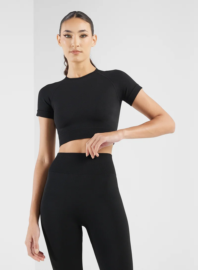 فورورد Cropped Fitted T-Shirt & High Rise Legging Set
