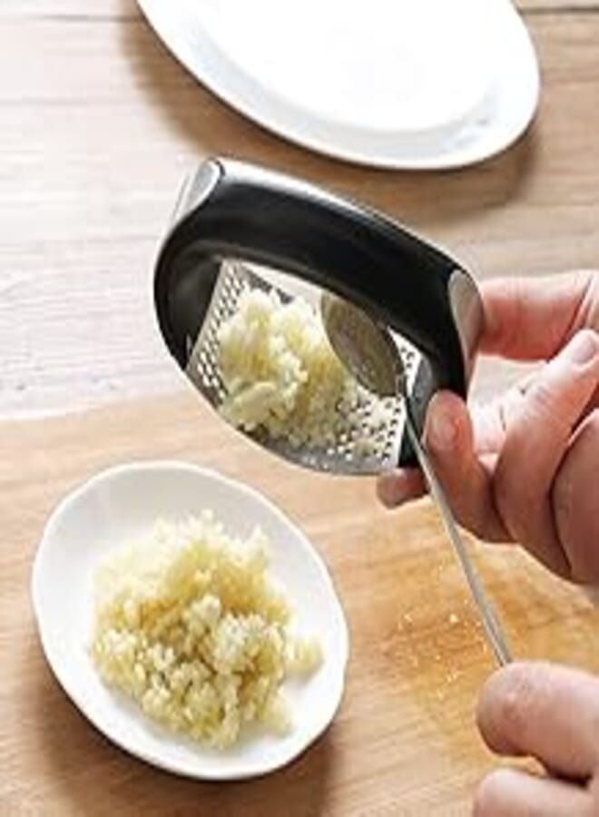 Multifunctional Stainless Steel Garlic Press - Portable Garlic Chopper for Vegetables and Fruits Minced Kitchen Garlic Grinder, Best Product Supplier Pegui Bell (1) 