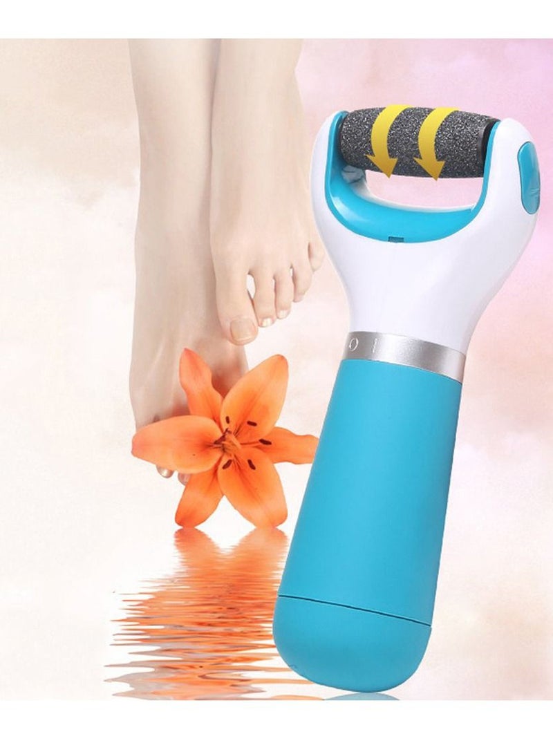 DubaiGallery مبرد قدم كهربائي مع رأس أسطواني يعمل بالبطارية ومبرد قدم محمول وأداة باديكير ومقشر للقدمين ومزيل للكالو للبشرة الجافة الميتة والمتشققة باللون الأزرق - Image 2