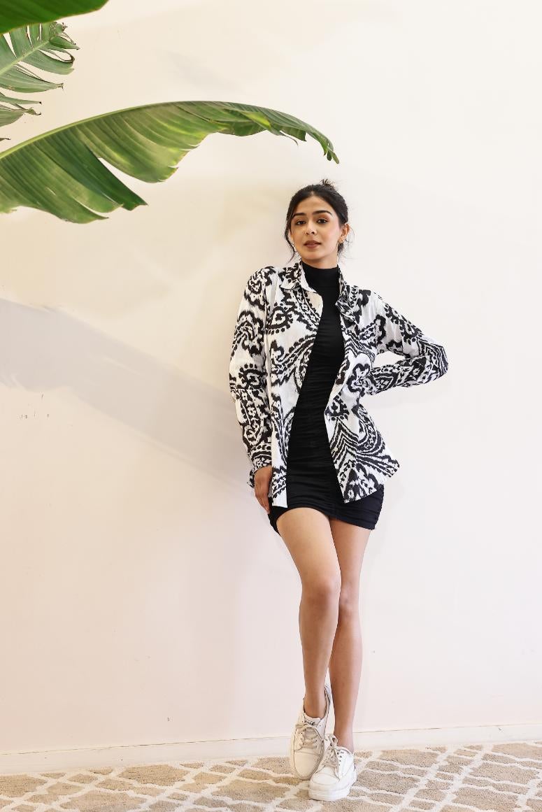 Label Flavia قميص كاجوال أسود للنساء - Image 3