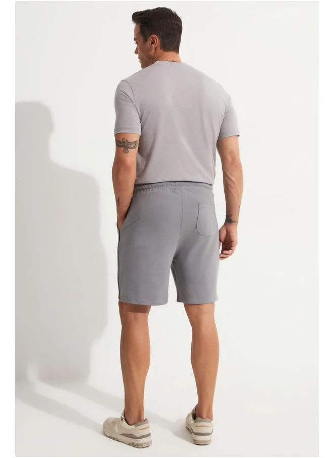 جون June Men Piping Detailed Short Grey
