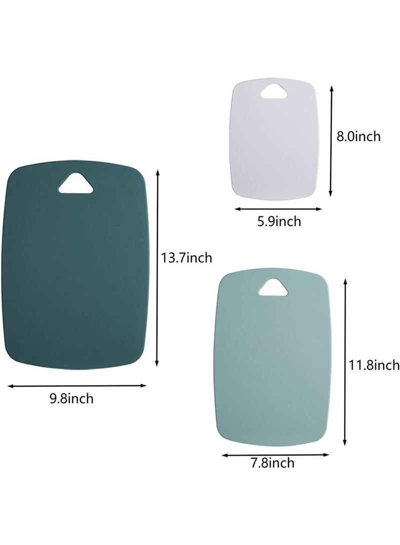 كيتشينو مجموعة ألواح تقطيع 3 قطع متعددة الاستخدامات للمطبخ بمقاسات 35 سم و30 سم و20 سم، سطح مزدوج الجوانب للفواكه والخضروات واللحوم والخبز وأغذية الأطفال، مصنوعة من مادة PP عالية الجودة، خفيفة الوزن ومتينة، مزودة بقبضة مانعة للانزلاق، سهلة التنظيف والتخزين، تصميم عصري أنيق - Image 3