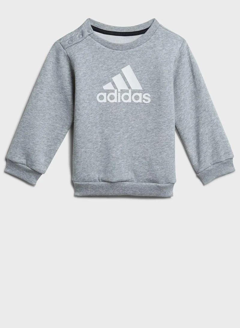 adidas بدلات تدريب بشعار   رمادية - أشهر