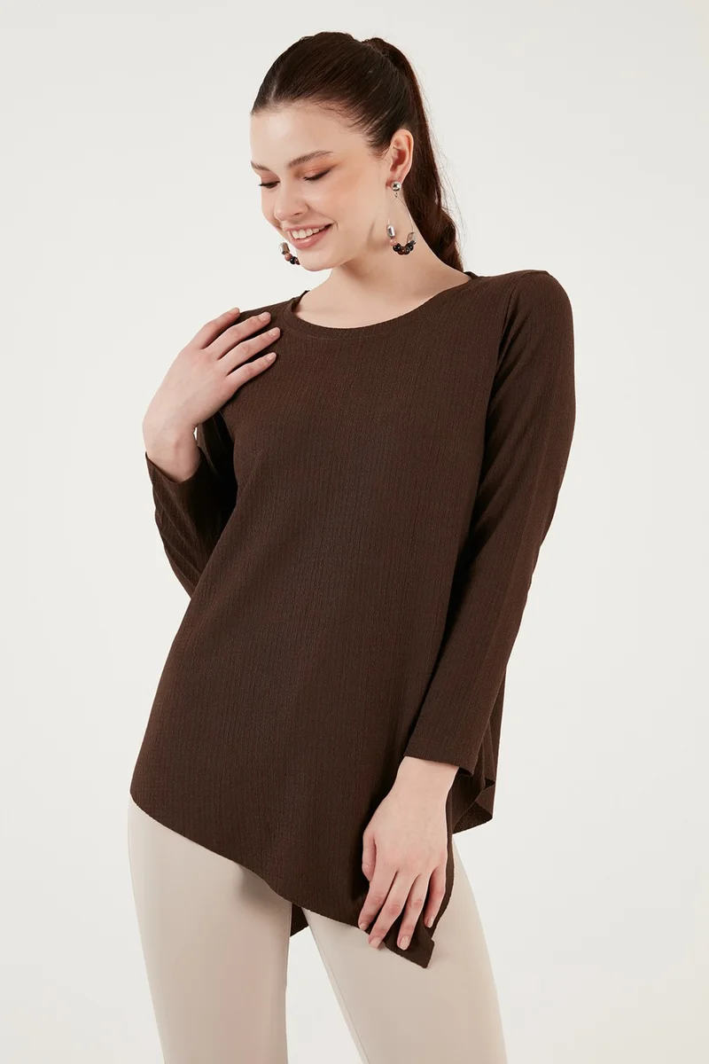 ليلا Lela Crew Neck Stretchy Textured Asymmetric Blouse Women's Blouse 5864971