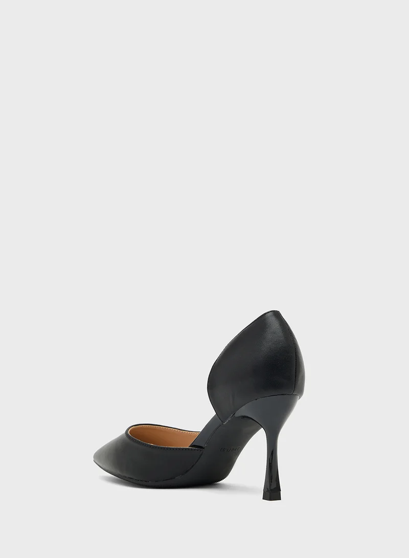 Khizana High Heeled Pump