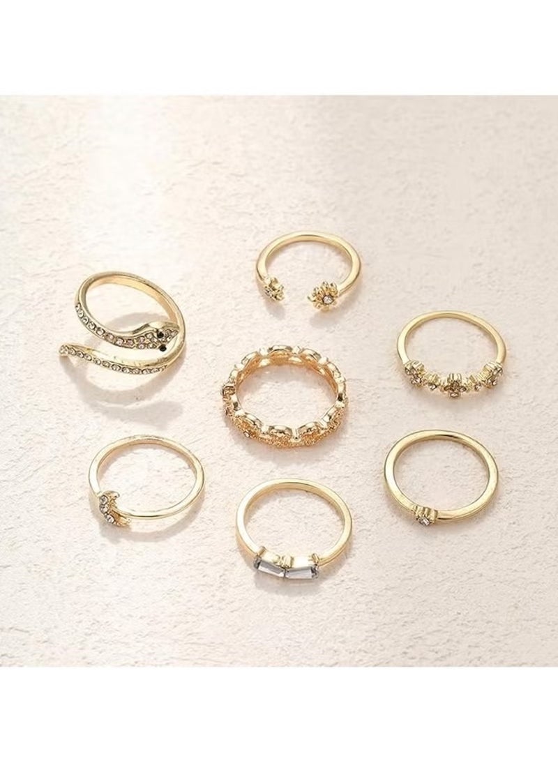 Huitich 7 Pcs Gold Colour Ring Set – Elegant Stackable Rings with Moon Designs - Image 2