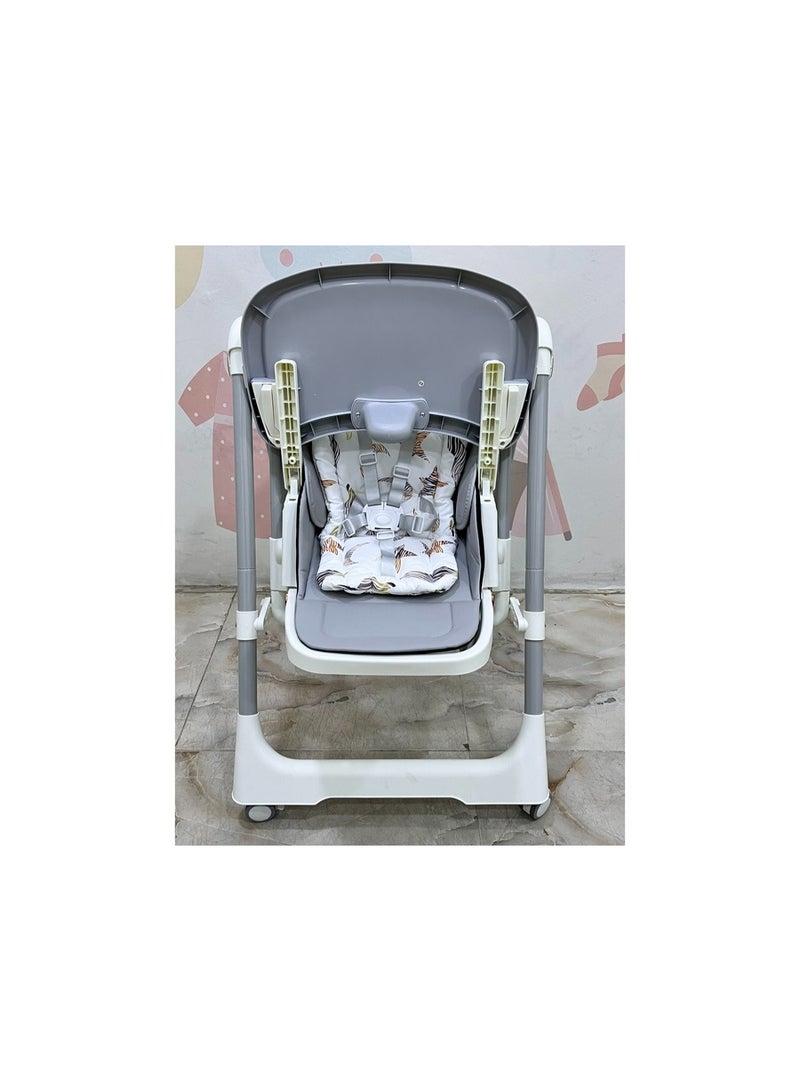 Multi-functional Baby High Chair - Comfort and Safety for Your Little One - Image 3