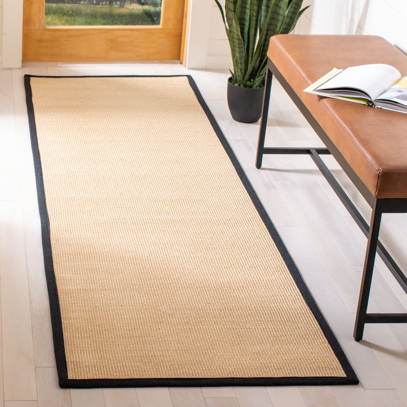 SAFAVIEH Natural Fiber Collection Runner Rug 26 x 8 Beige Black Border Sisal Design Easy Care Ideal for High Traffic Areas in Living Room Bedroom NF131A