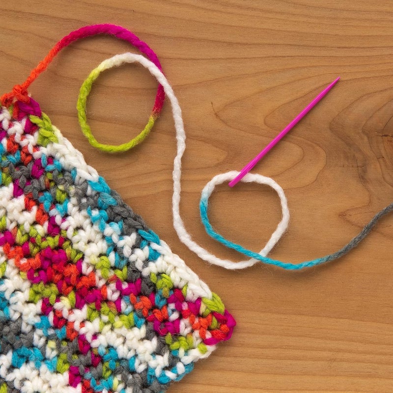 بوي 42-40037 إبر خياطة كبيرة من البلاستيك للتCrocheting والخياطة، أزرق فاتح ووردي، 2 قطعة - Image 3