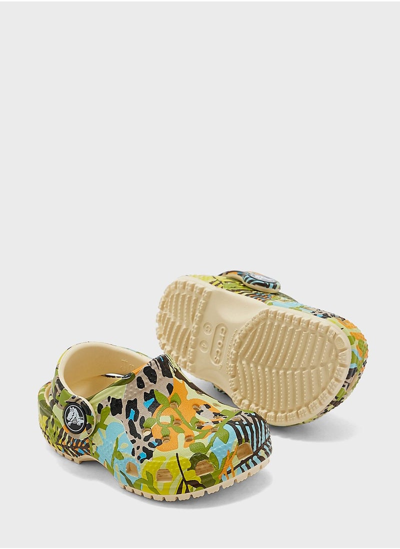 crocs - Infant Classic Clog Sandals - Image 1